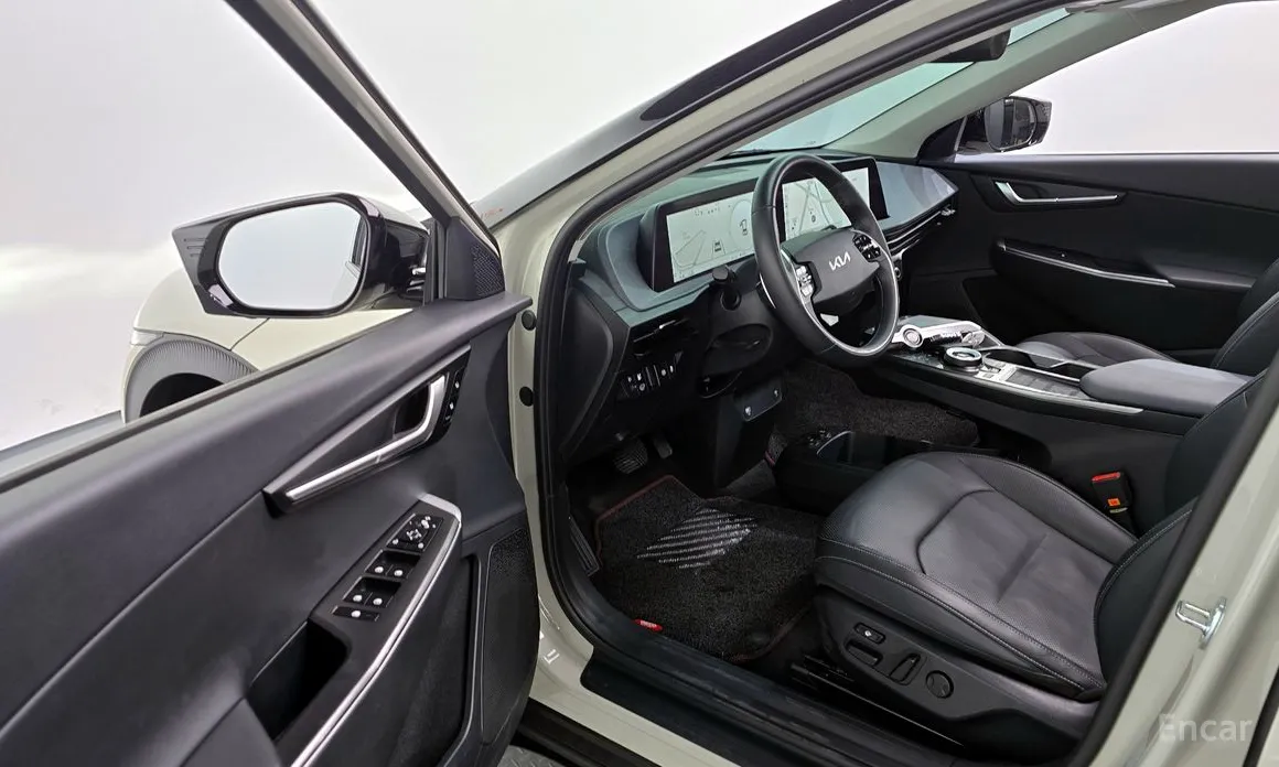 Фото 10 - Kia EV6