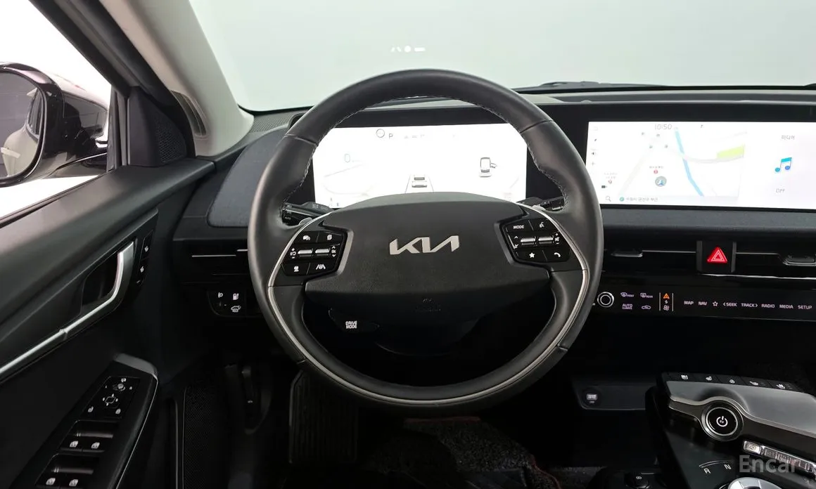Фото 13 - Kia EV6