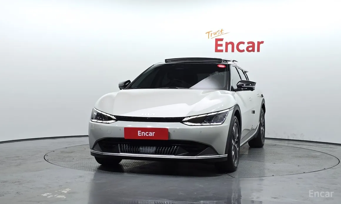 Фото 3 - Kia EV6