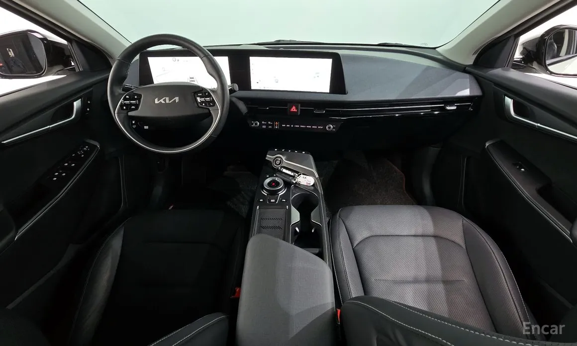 Фото 7 - Kia EV6