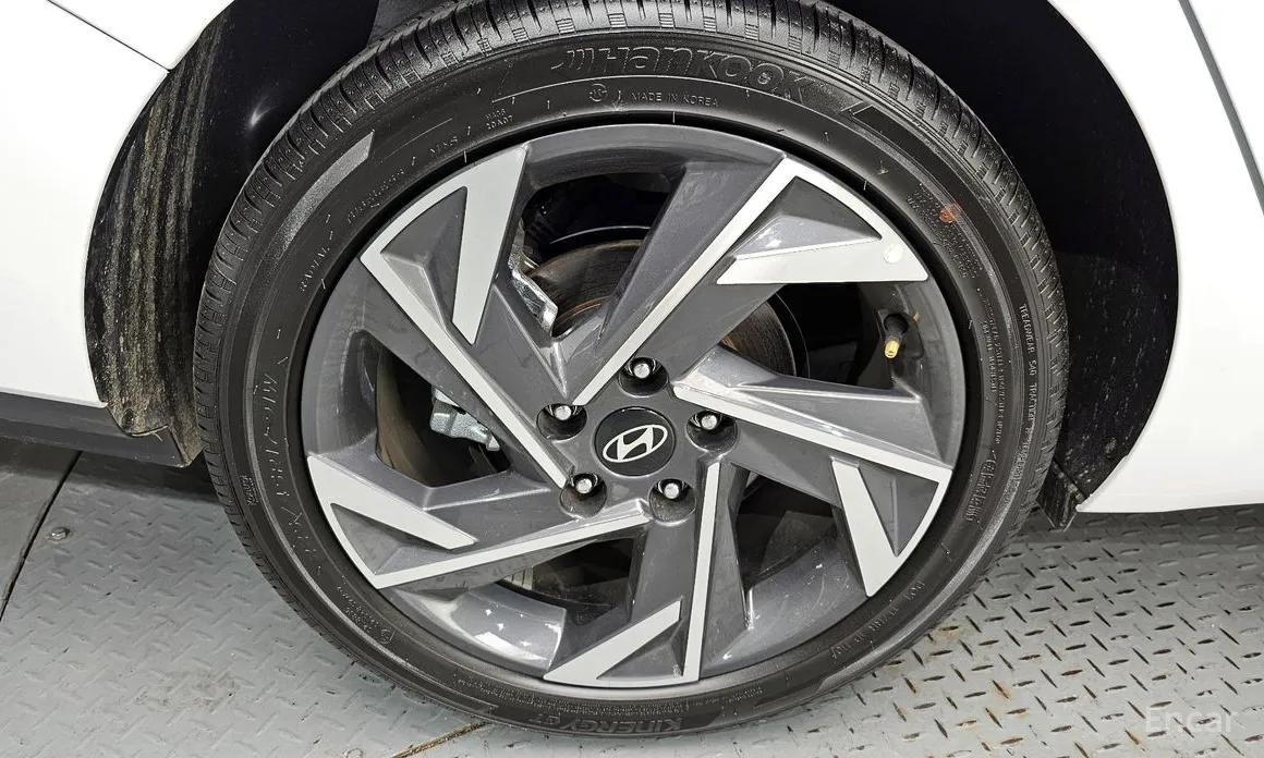 Фото 5 - Hyundai Avante