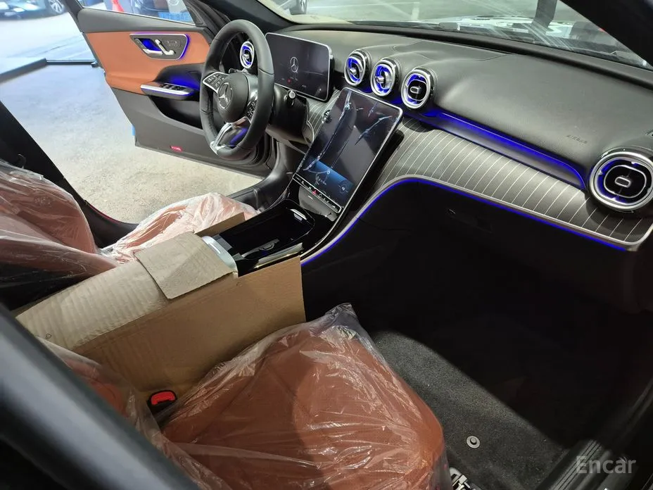 Фото 19 - Mercedes-Benz C-Class