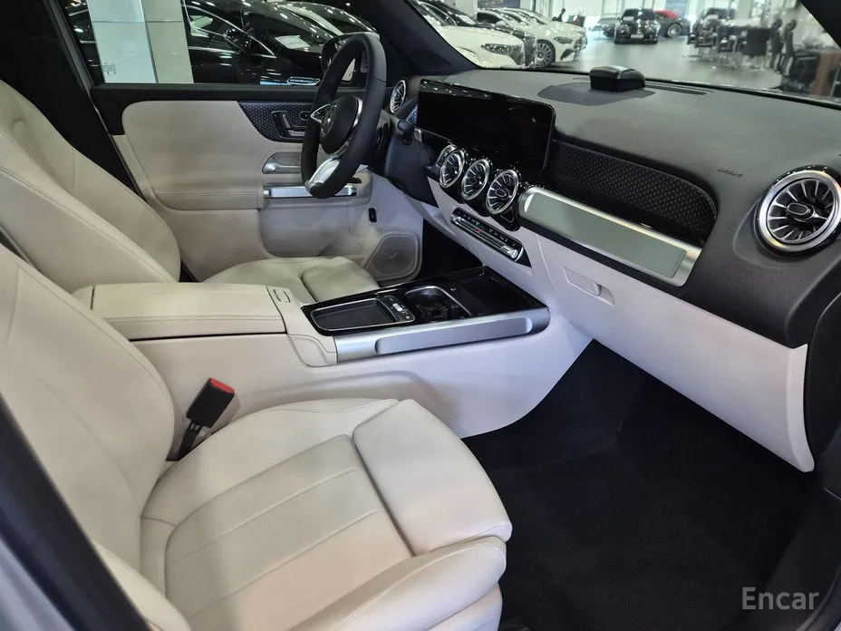 Фото 6 - Mercedes-Benz EQB