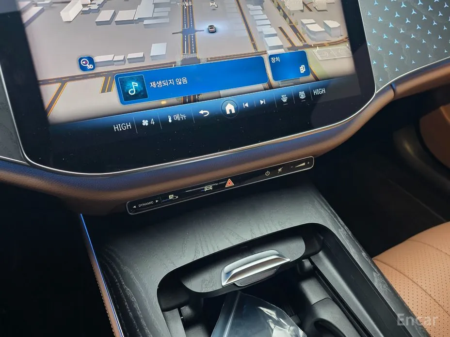 Фото 14 - Mercedes-Benz E-Class