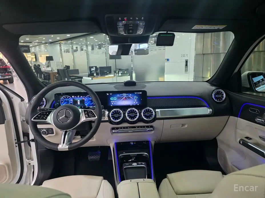 Фото 17 - Mercedes-Benz EQB