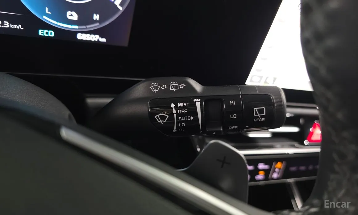 Фото 17 - Kia Niro