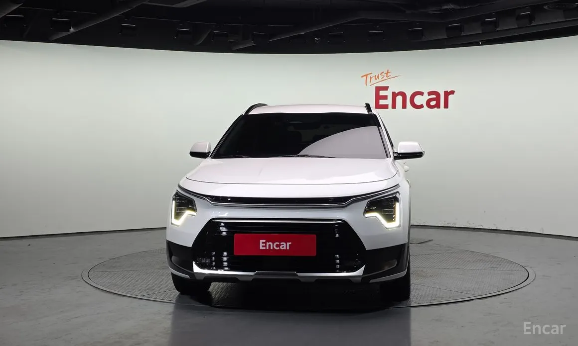 Фото 3 - Kia Niro