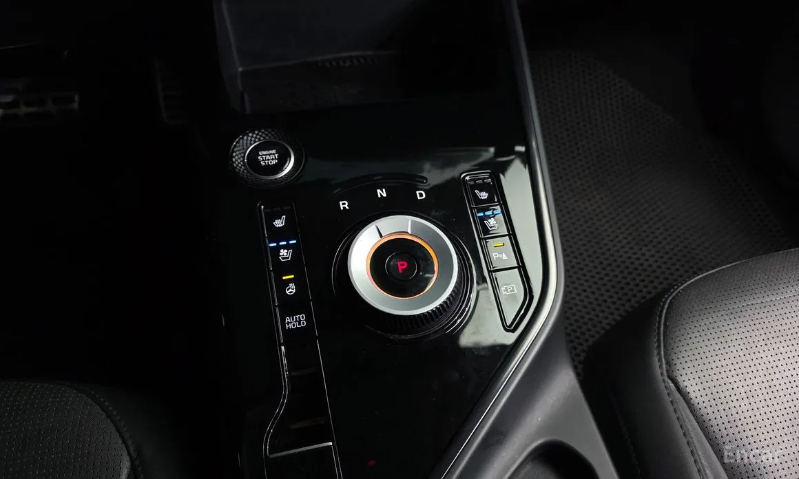 Фото 9 - Kia Niro