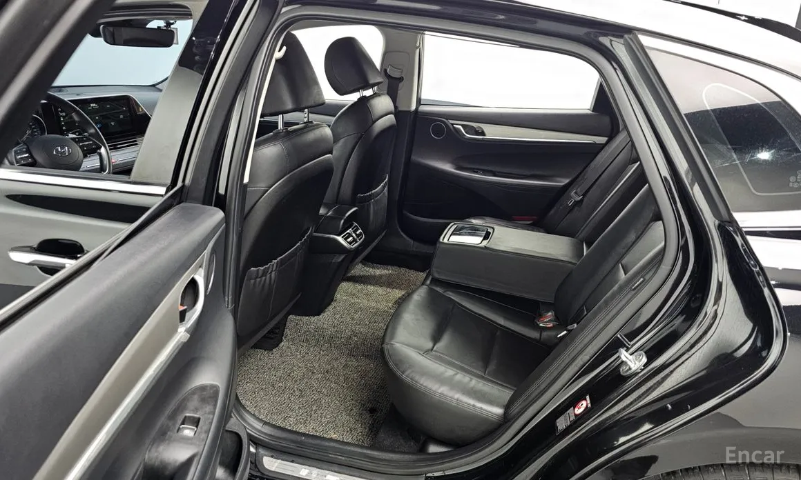 Фото 11 - Hyundai Grandeur