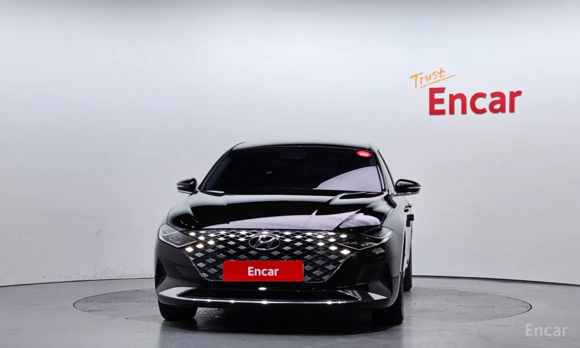 Фото 3 - Hyundai Grandeur