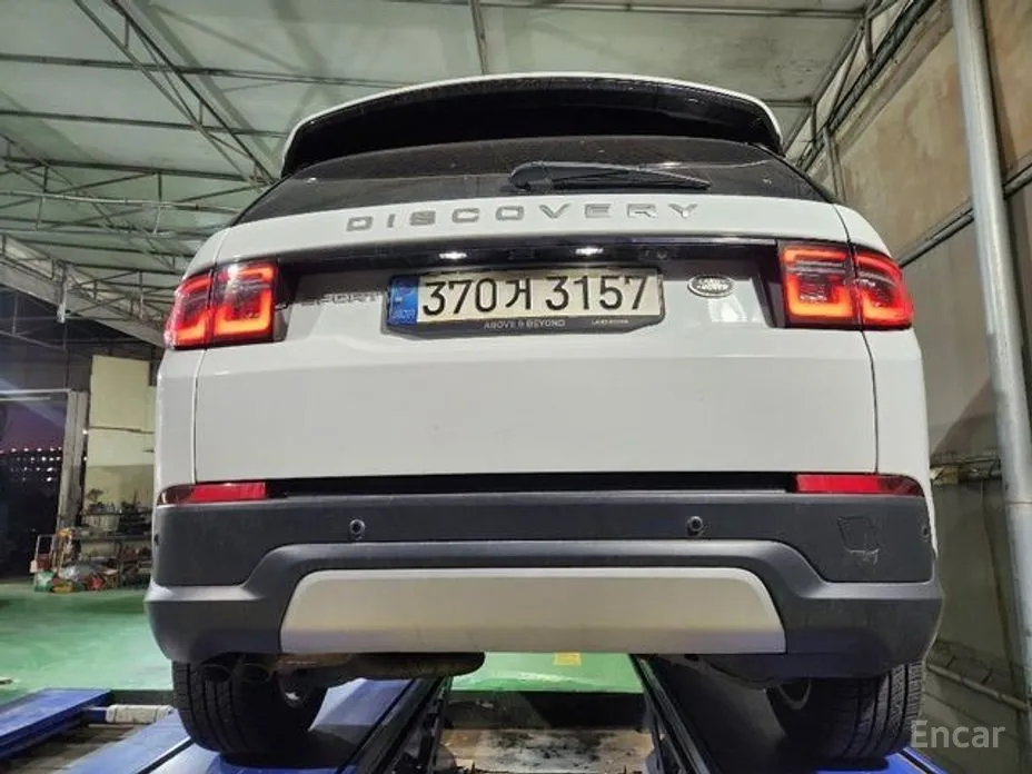 Фото 2 - Land Rover Discovery Sport