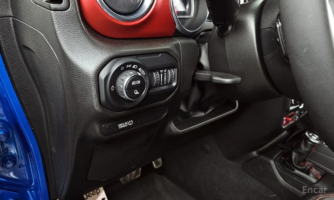 Фото 18 - Jeep Gladiator