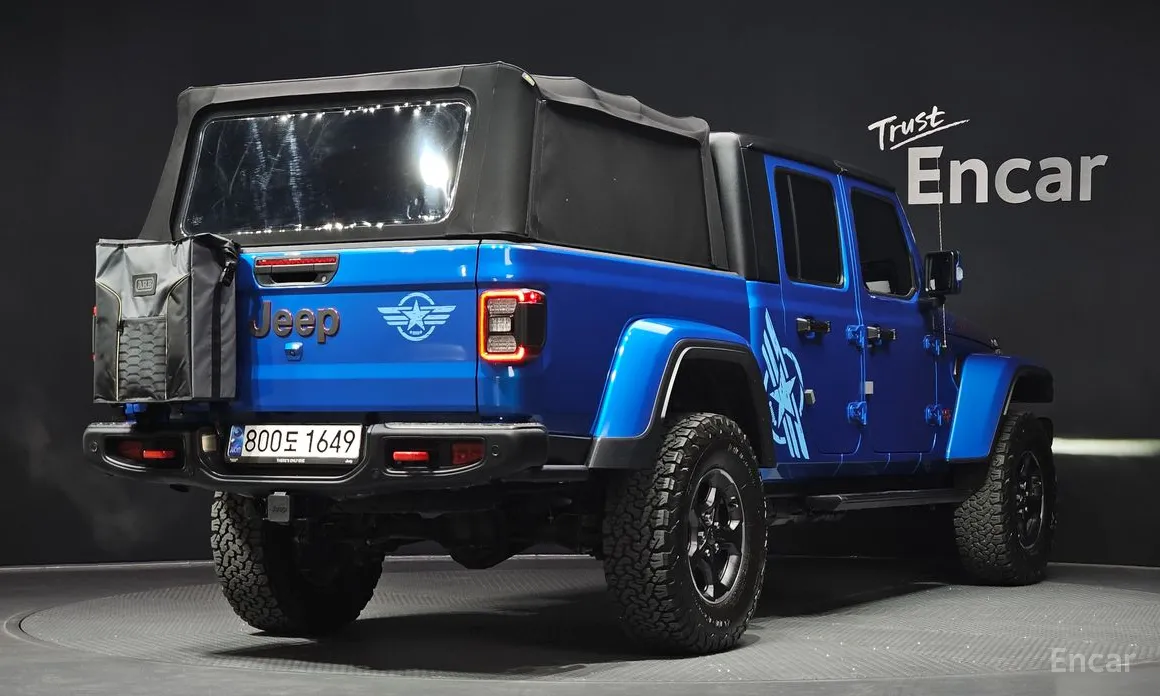 Фото 2 - Jeep Gladiator