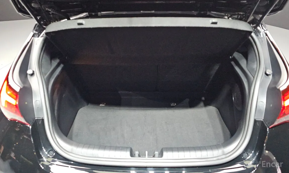 Фото 20 - Hyundai Veloster