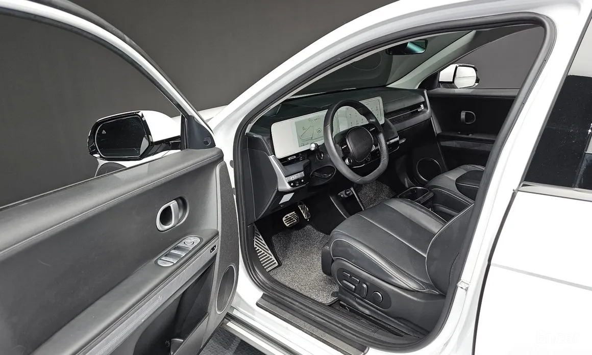 Photo 10 - Hyundai Ioniq 5