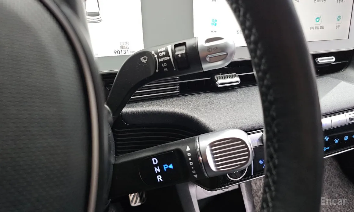 Photo 9 - Hyundai Ioniq 5