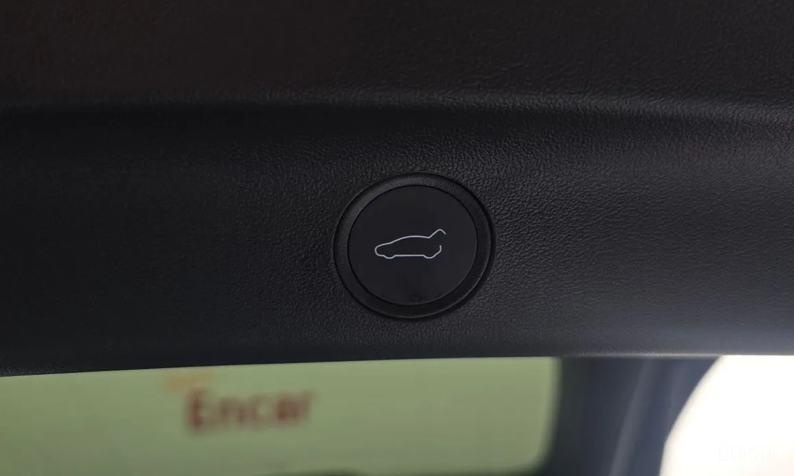 Фото 20 - Tesla Model Y