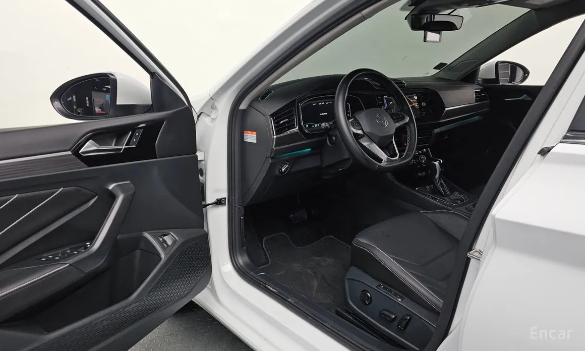 Фото 10 - Volkswagen Jetta