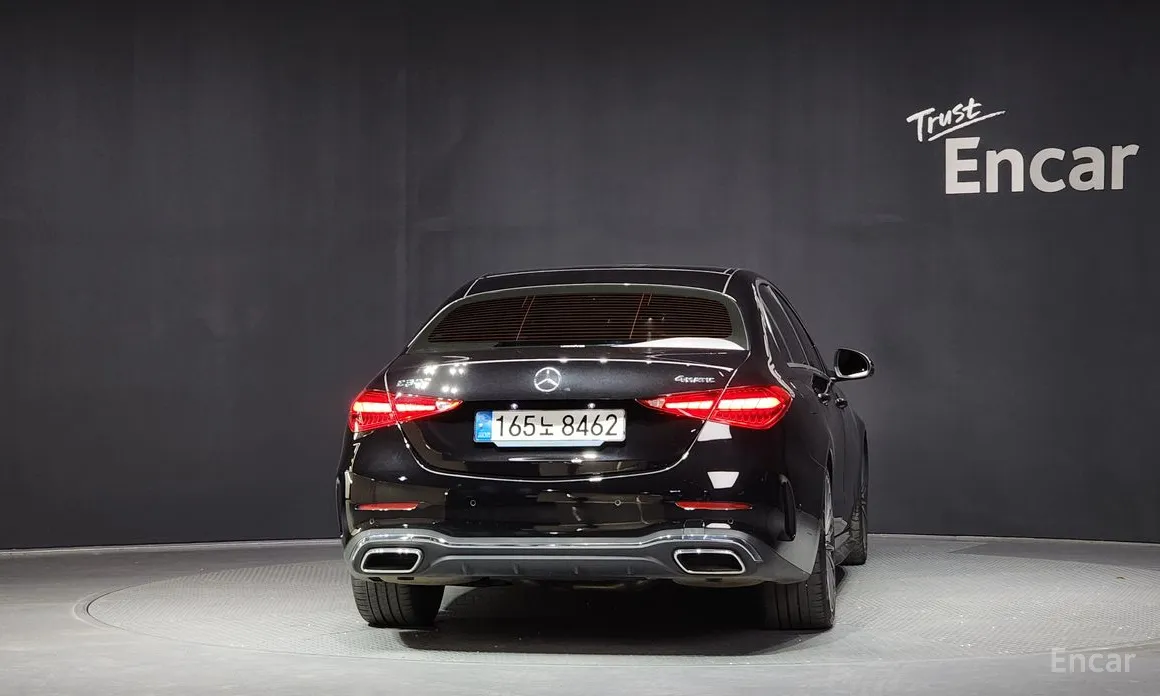 Фото 4 - Mercedes-Benz C-Class