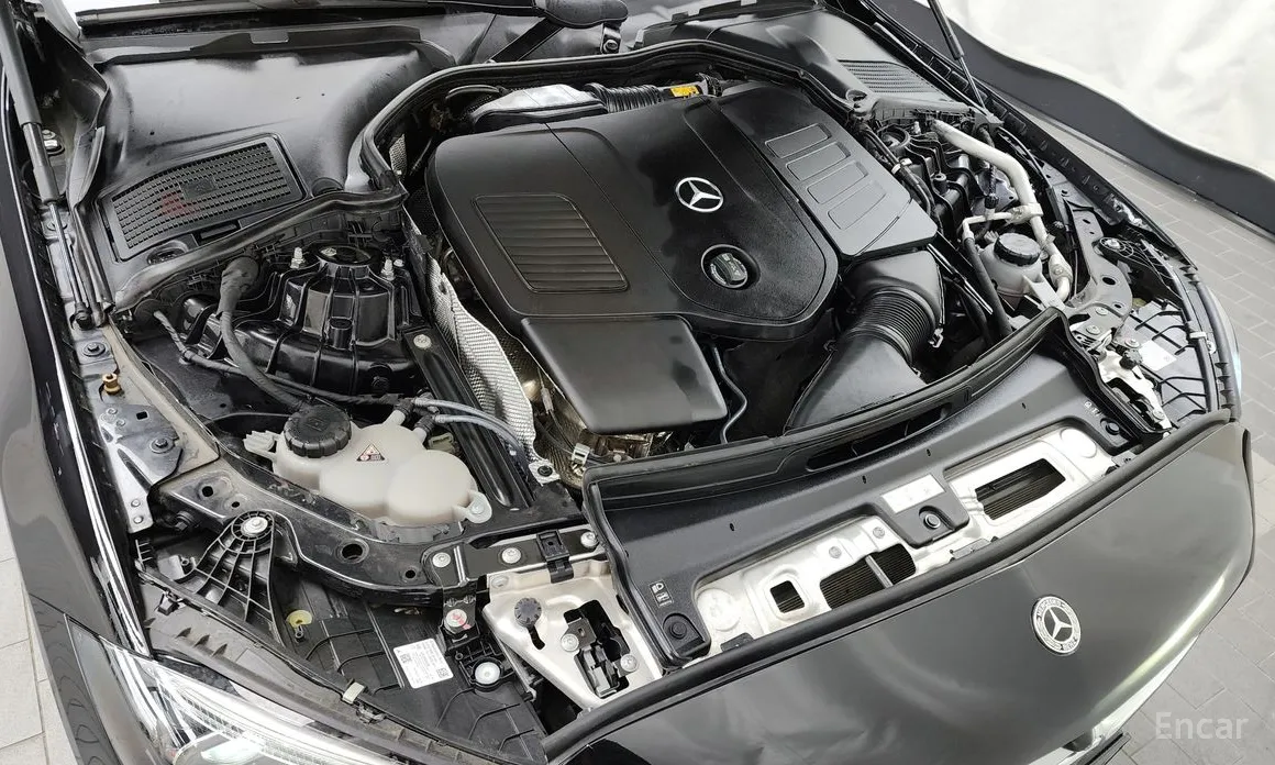 Фото 6 - Mercedes-Benz C-Class