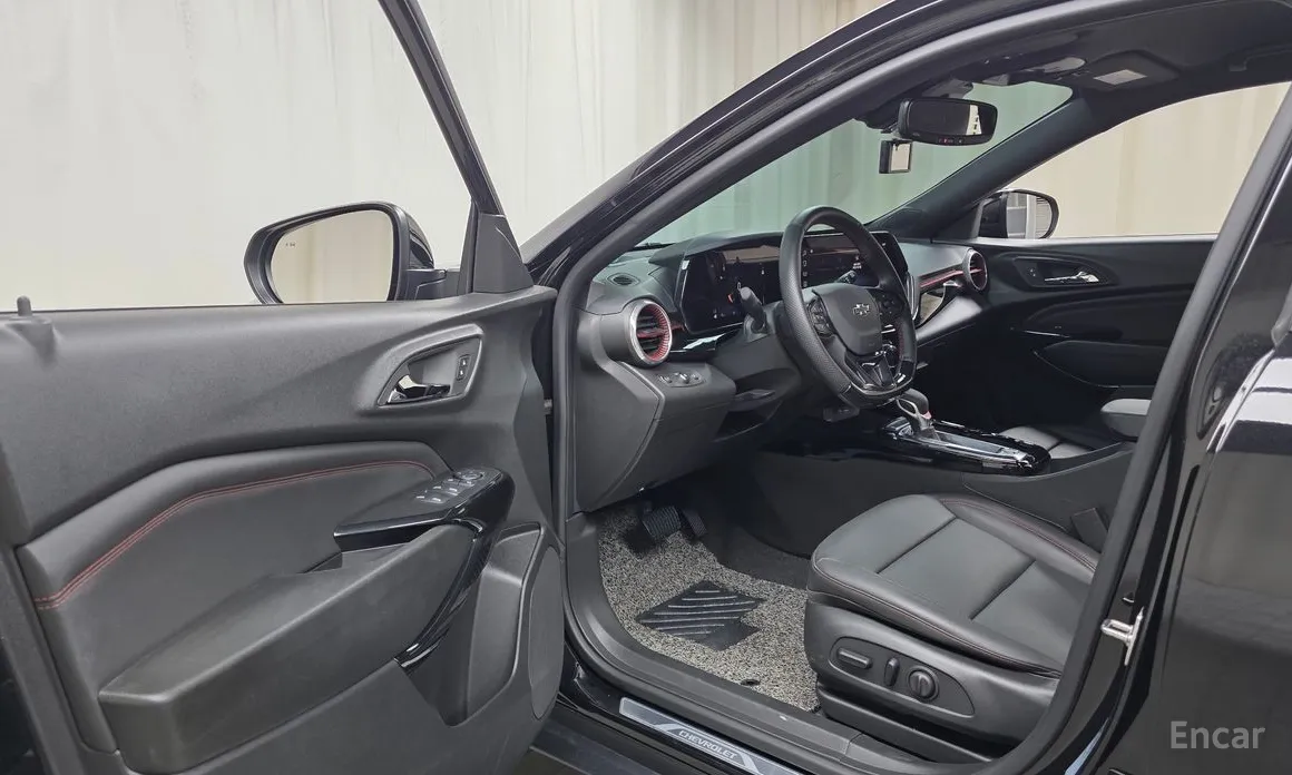 Фото 10 - Chevrolet Trax