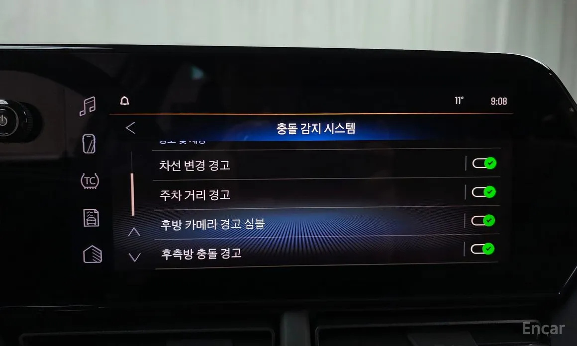 Фото 16 - Chevrolet Trax