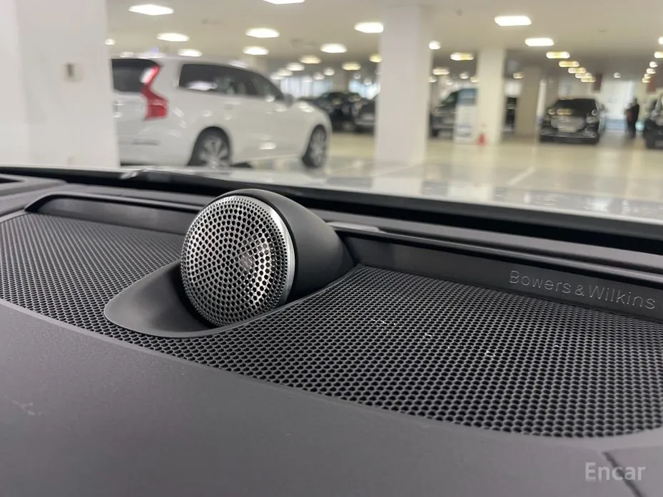 Фото 17 - Volvo V90