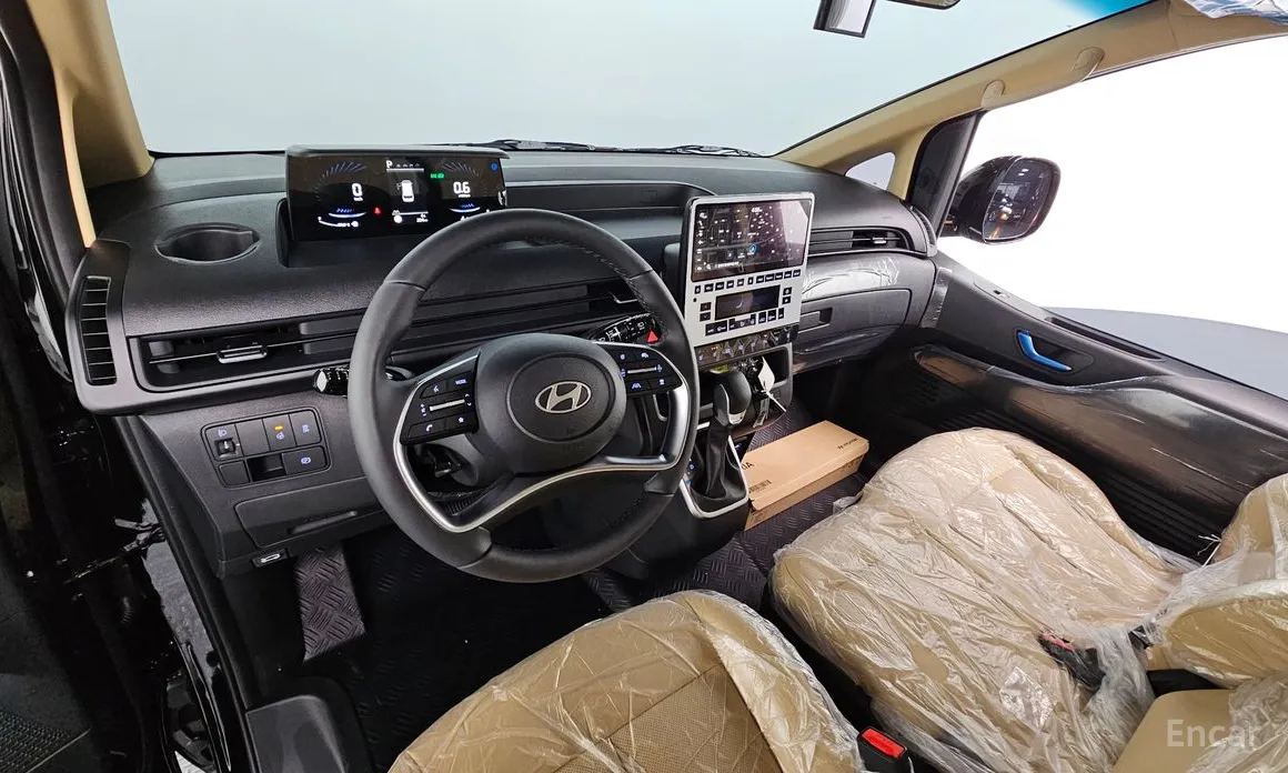 Фото 7 - Hyundai Staria