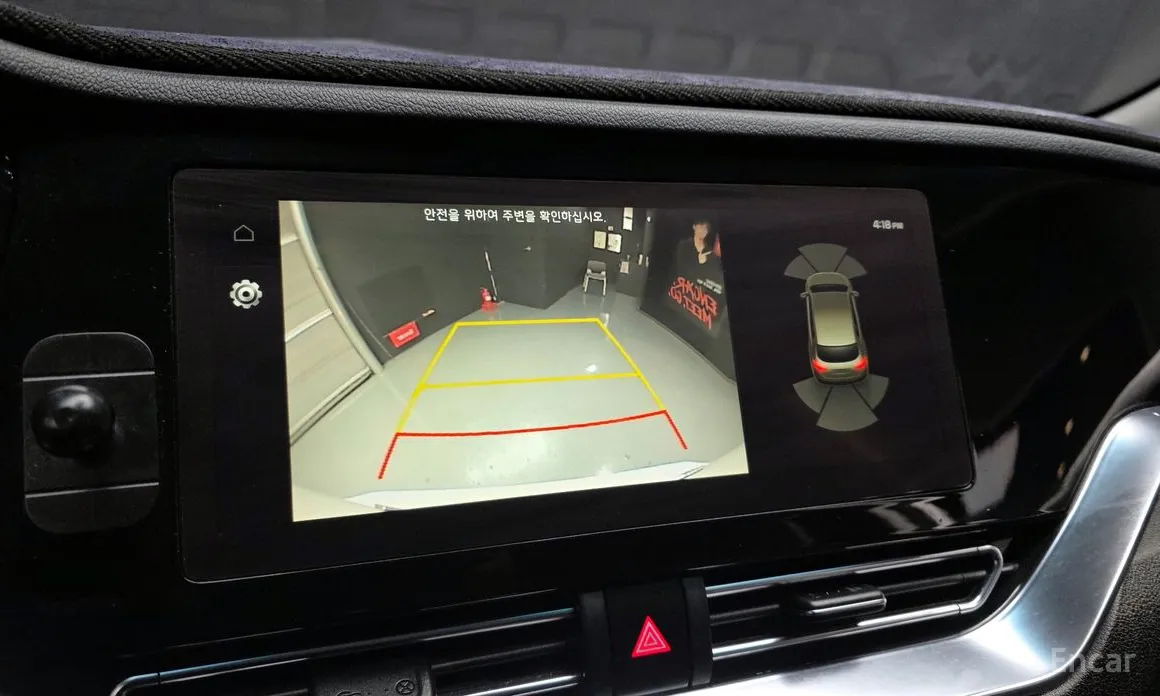 Фото 17 - Kia Niro