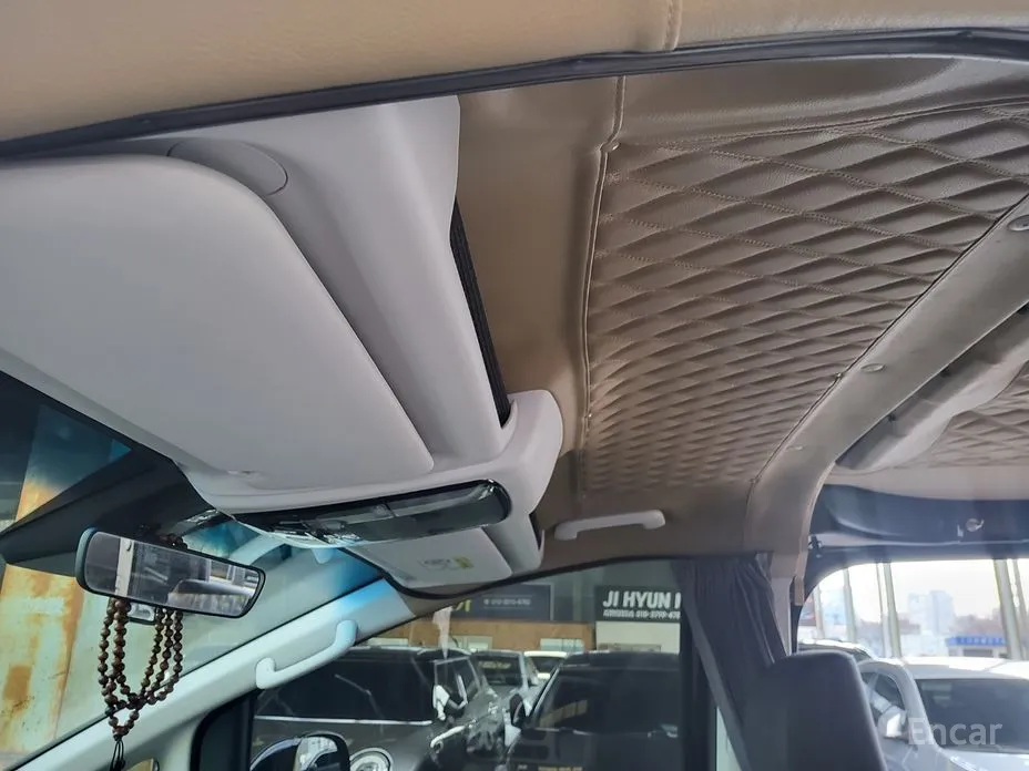 Фото 13 - Hyundai Staria