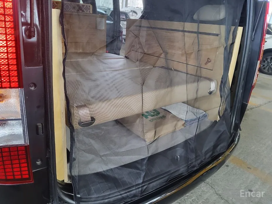 Фото 6 - Hyundai Staria