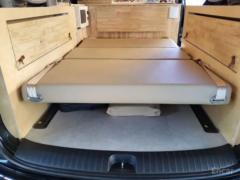 Фото 8 - Hyundai Staria