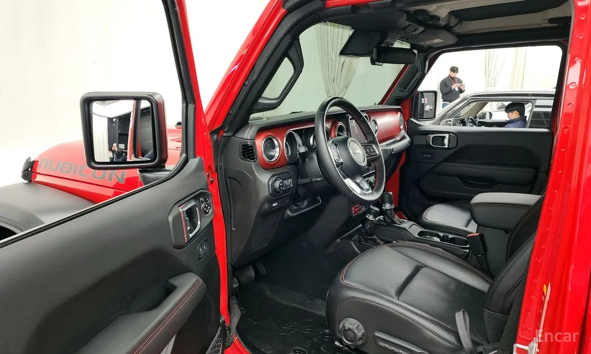 Фото 10 - Jeep Gladiator