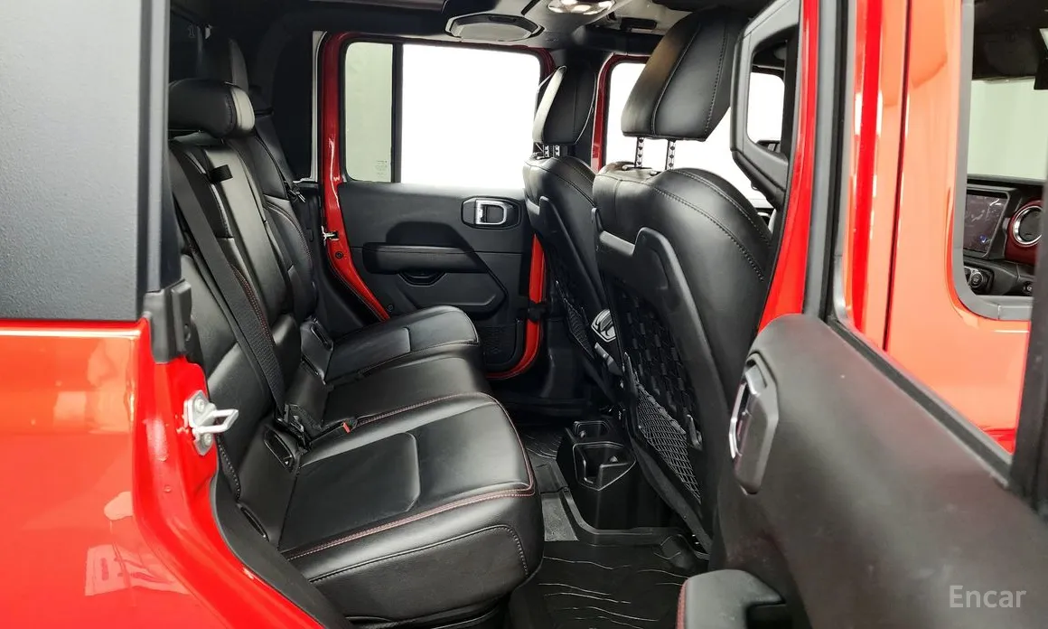 Фото 12 - Jeep Gladiator