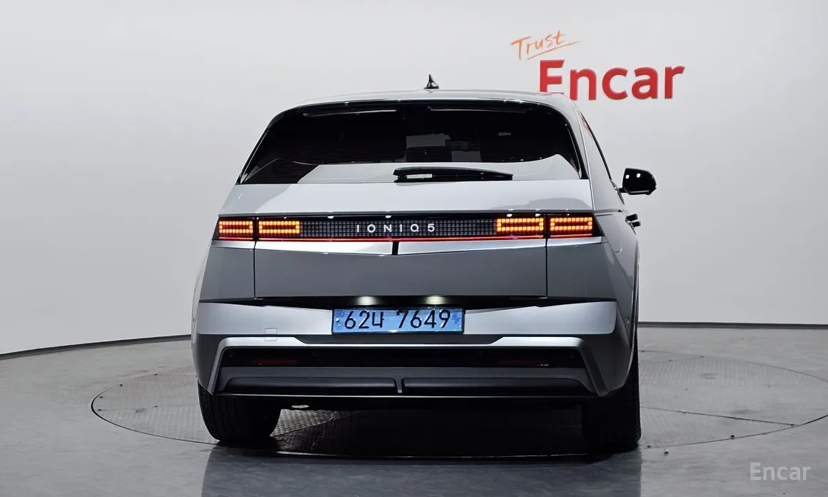 Фото 4 - Hyundai Ioniq 5