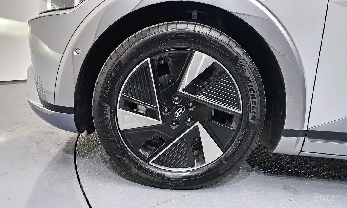 Фото 5 - Hyundai Ioniq 5