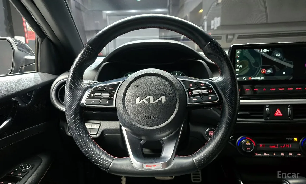 Фото 14 - Kia K3