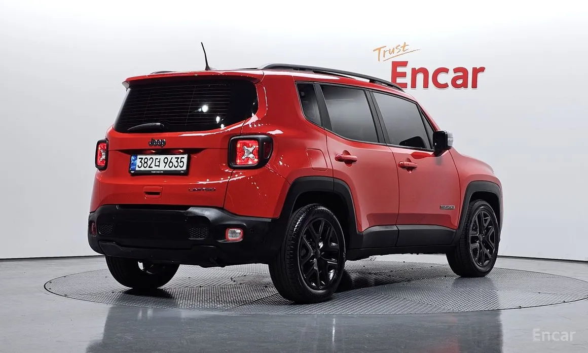 Фото 2 - Jeep Renegade