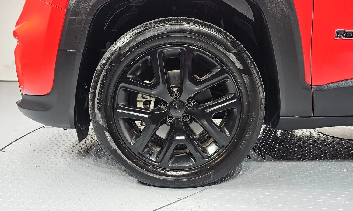 Фото 5 - Jeep Renegade