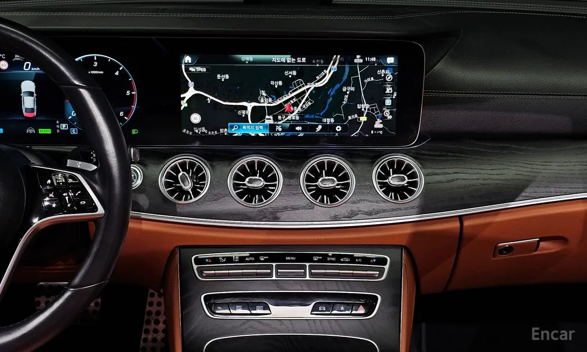 Фото 14 - Mercedes-Benz CLS-Class