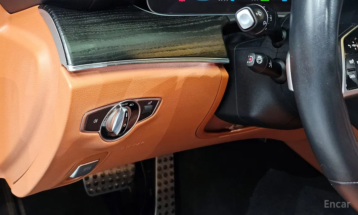 Фото 16 - Mercedes-Benz CLS-Class