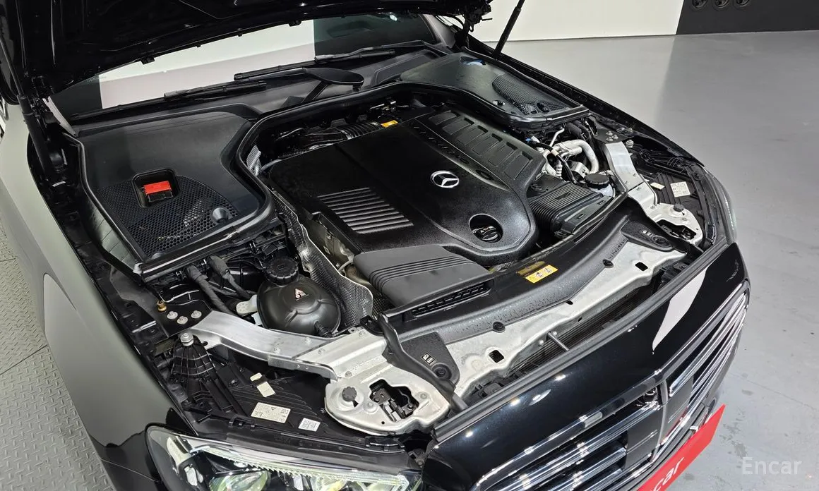 Фото 6 - Mercedes-Benz E-Class