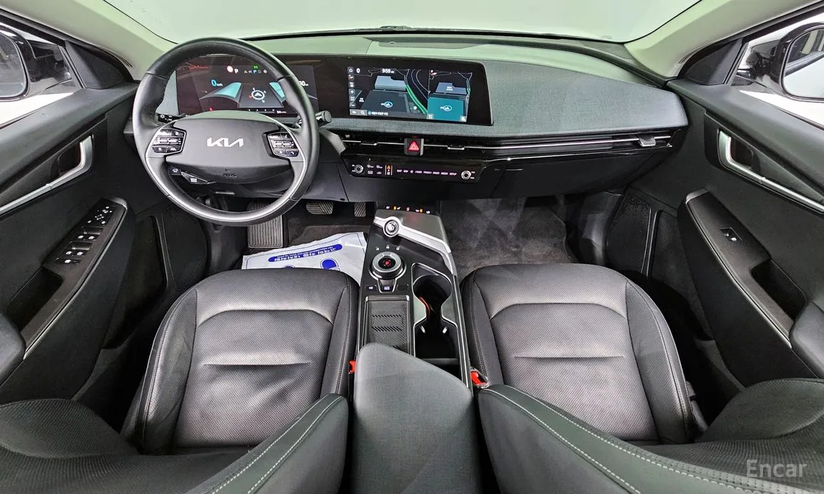 Фото 7 - Kia EV6