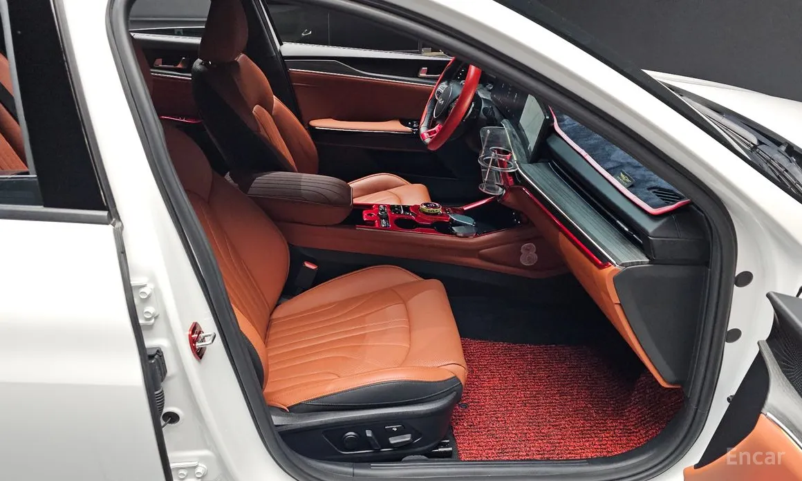 Фото 12 - Kia K5