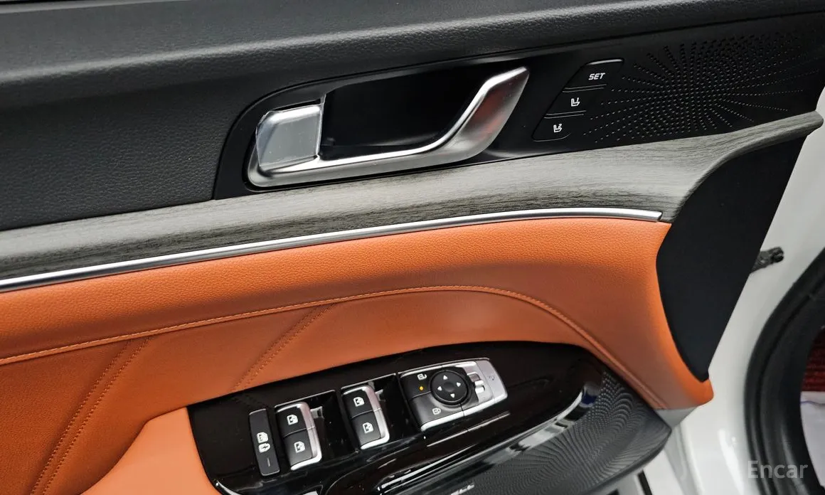 Фото 13 - Kia K5