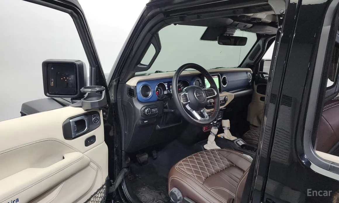 Фото 10 - Jeep Gladiator