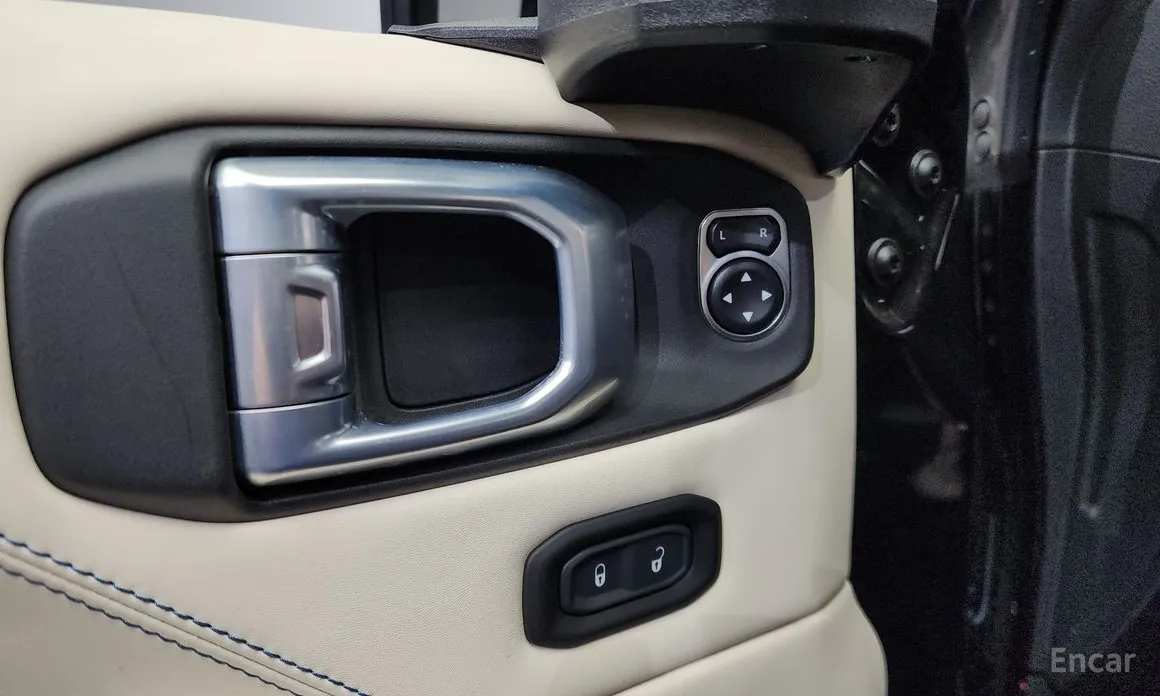 Фото 13 - Jeep Gladiator