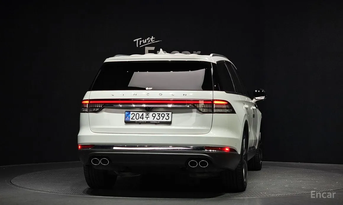 Фото 4 - Lincoln Aviator