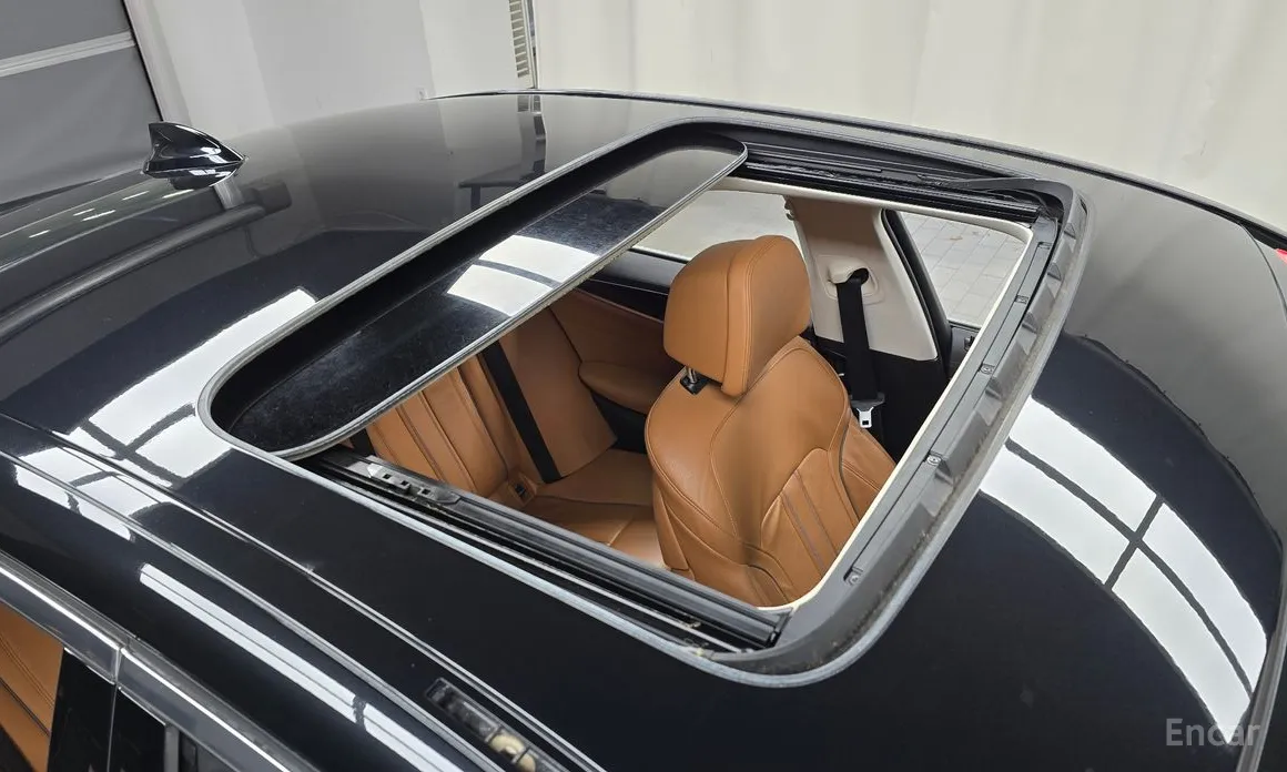 Фото 17 - BMW 5 Series