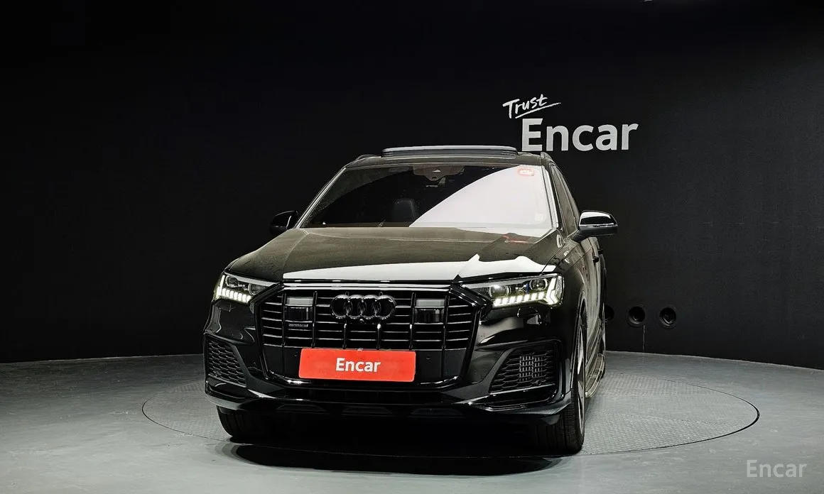 Фото 3 - Audi Q7